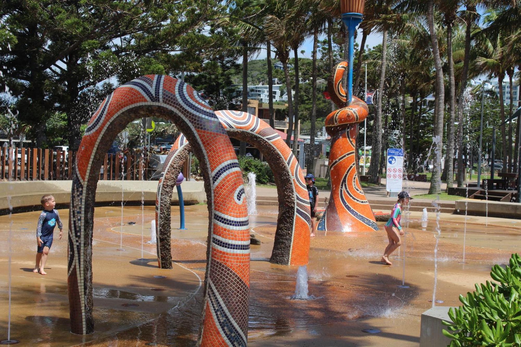 Appartamento Bella Vista - Spectacular Ocean Views & Continental Breakfast Yeppoon Esterno foto